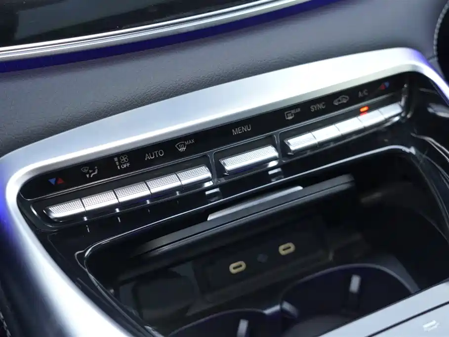 Mercedes-Benz AMG GT 2025 AMG GT 50 4-Door Coupe China Special Edition фото 28