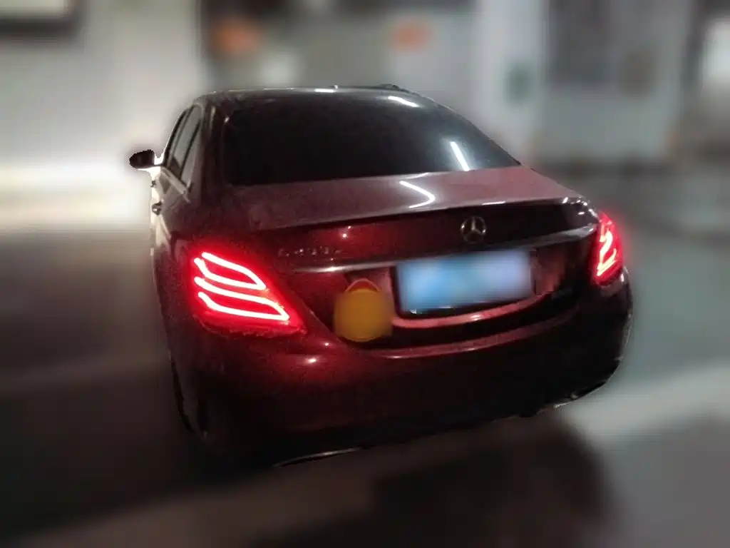Фото 4 - Mercedes-Benz C-Class