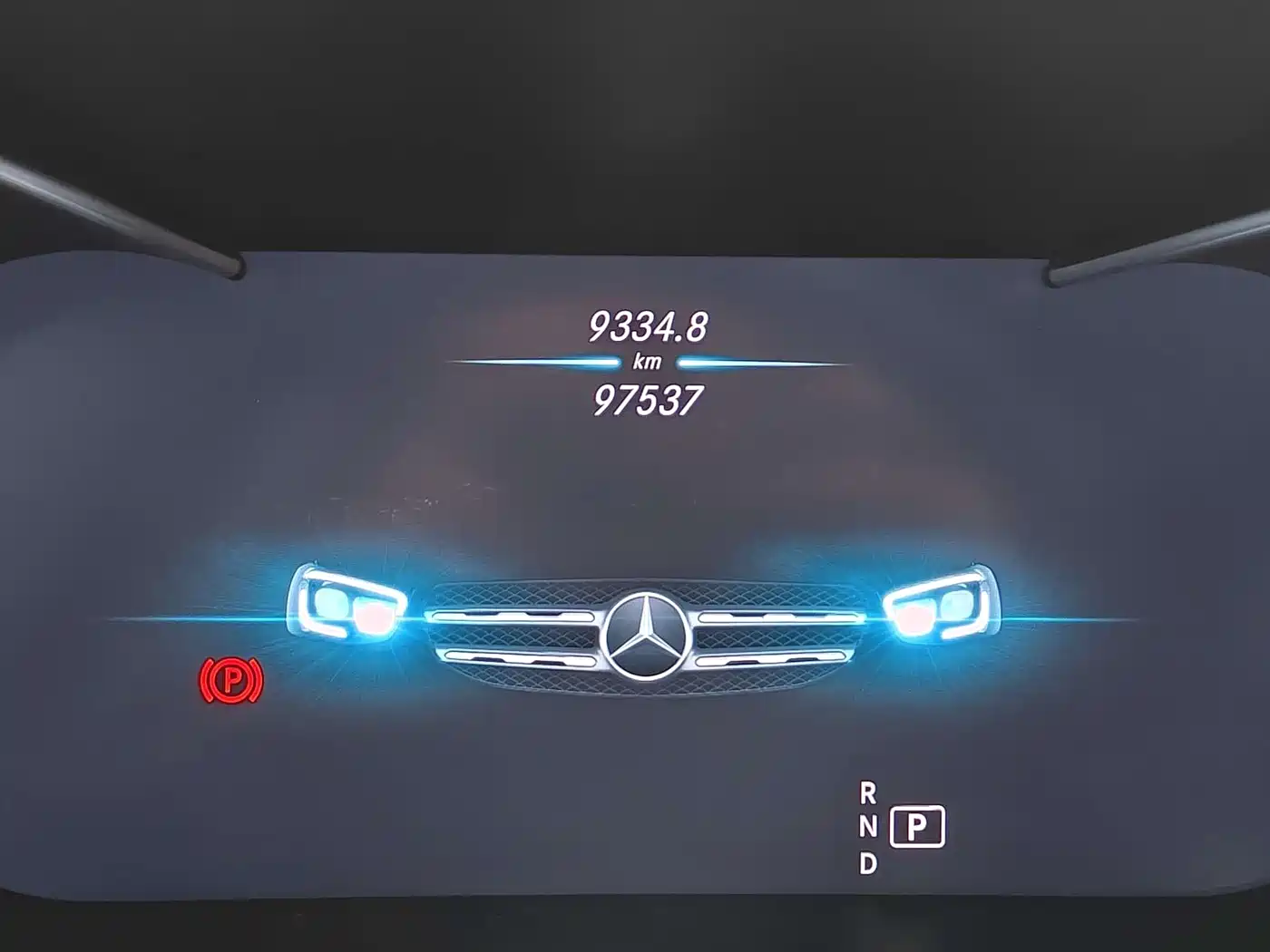 Mercedes-Benz GLC 2022 Model GLC 260 L 4MATIC Dynamic Edition фото 16
