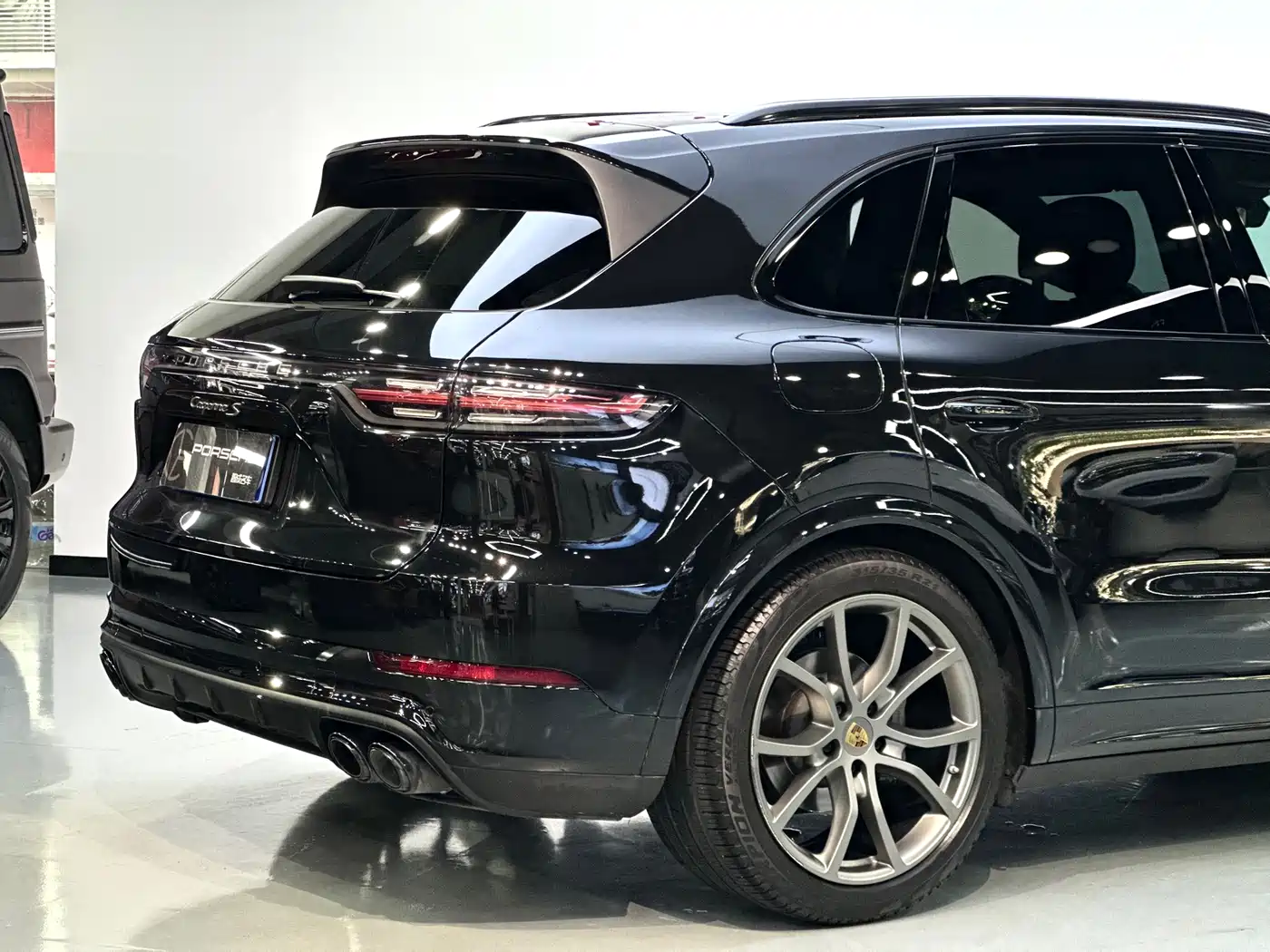 PORSCHE CAYENNE