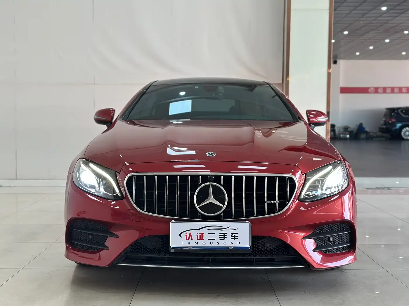 Mercedes-Benz E-Class (Import) 2019 E 200 4MATIC Coupe фото 2