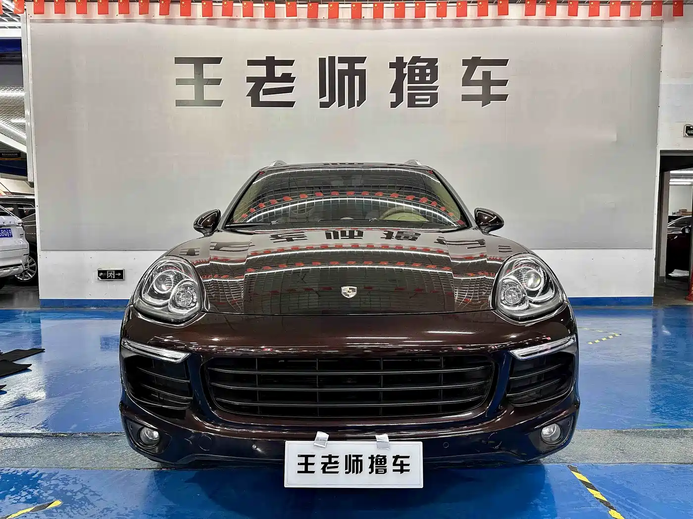 Фото 2 - Porsche Cayenne