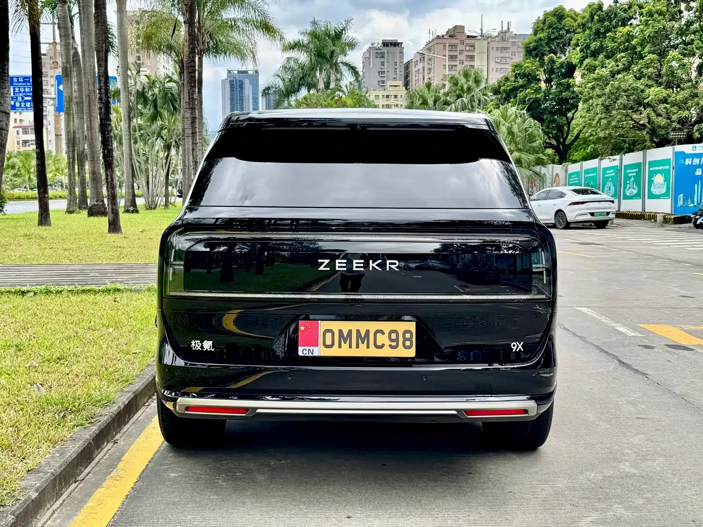 ZEEKR 9X 2026 2025 Standard Edition