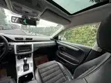 Photo 18 - Volkswagen CC