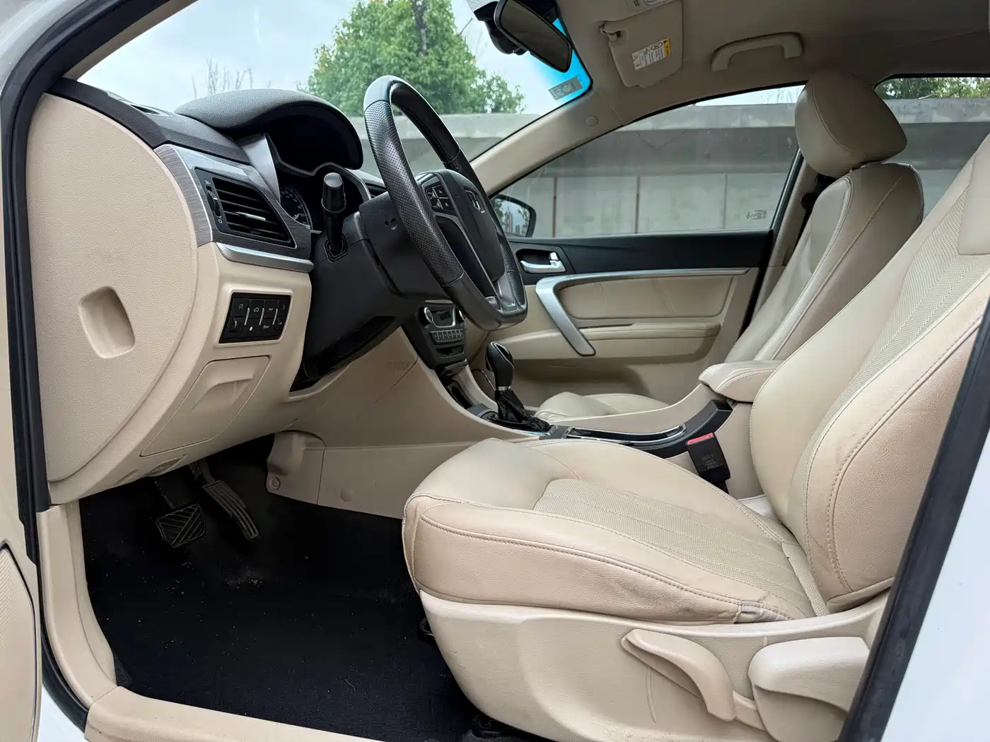 Фото 5 - Geely Emgrand