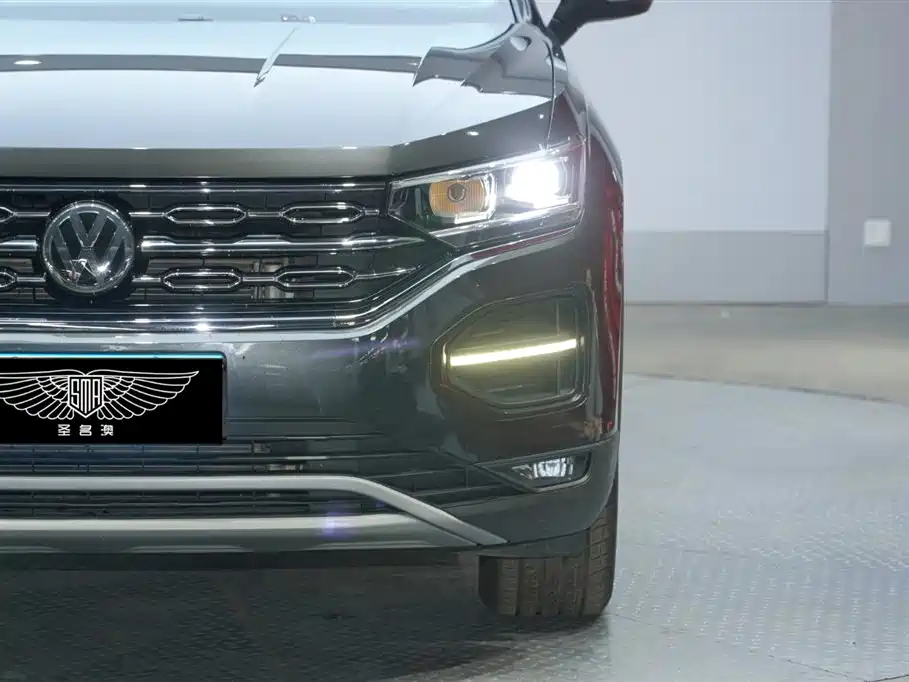 Volkswagen Tayron 2019 330TSI 4WD Luxury China V фото 3