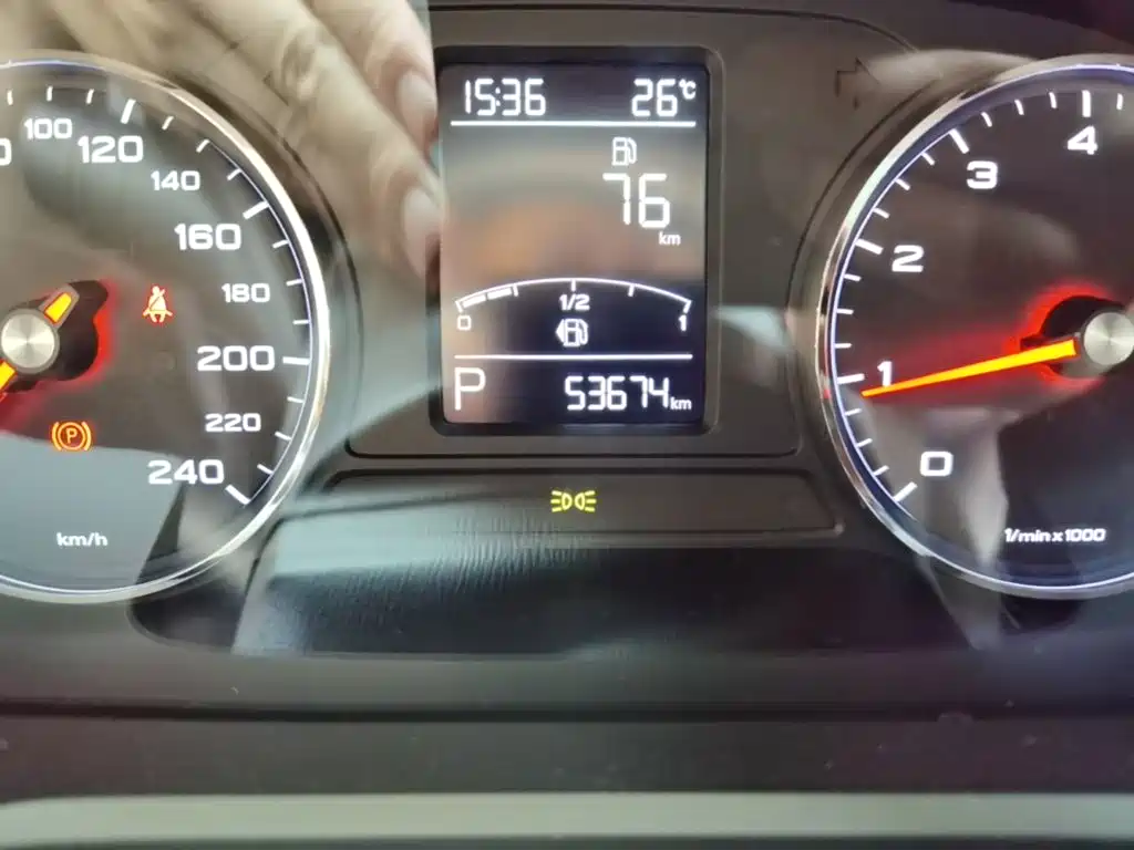 Roewe RX5 2016 2016 20T 2WD Automatic Internet Smart Edition