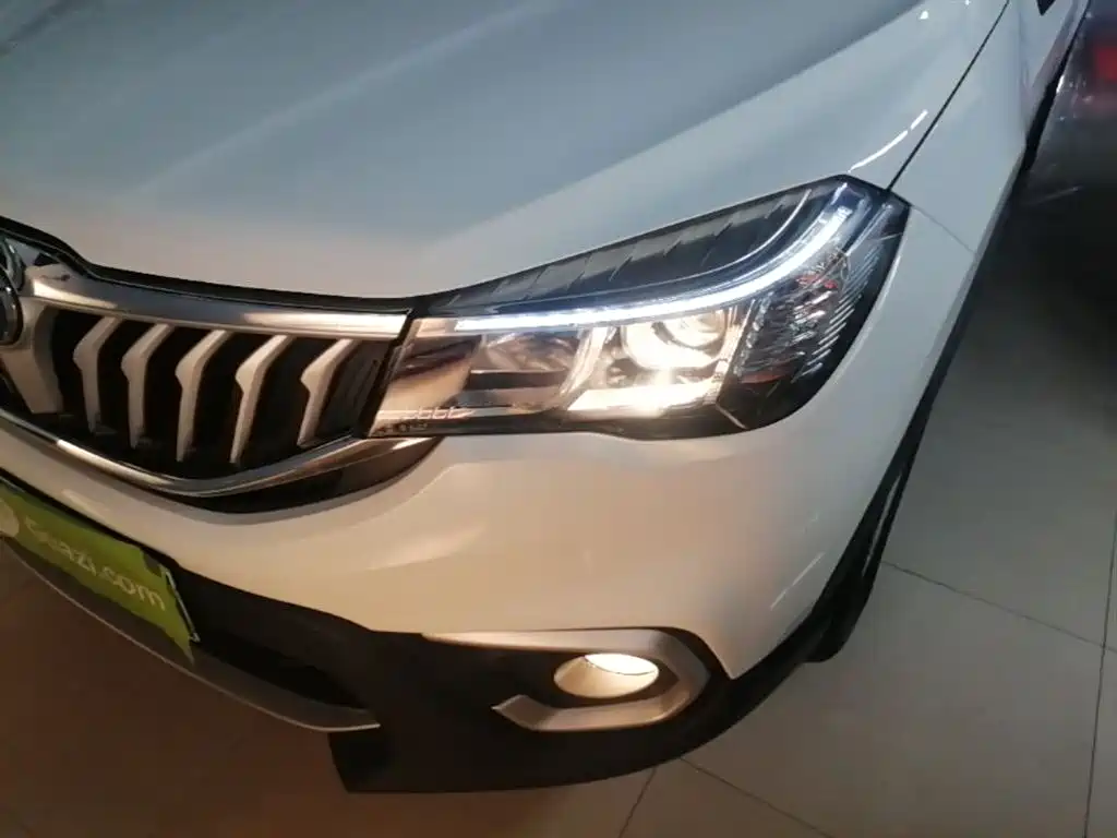 Zhonghua V3 2018 2017 1.5L Automatic Smart