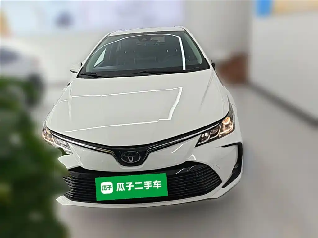 Toyota Corolla 2019 1.2T S-CVT GL-i Elite Edition фото 5
