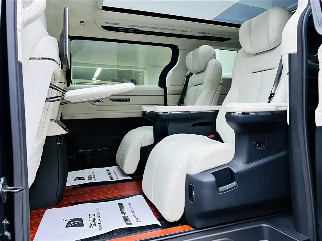 Geely Galaxy Yizhen L380 2025 805km Collector's Edition 4WD фото 16