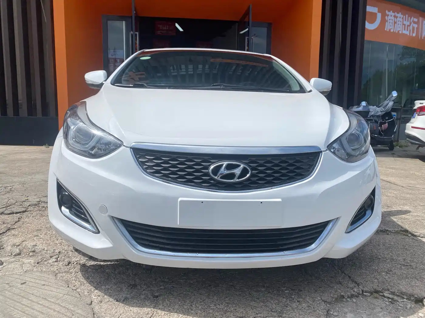 Hyundai Langdong 2016 1.6L Automatic Premium Edition фото 2