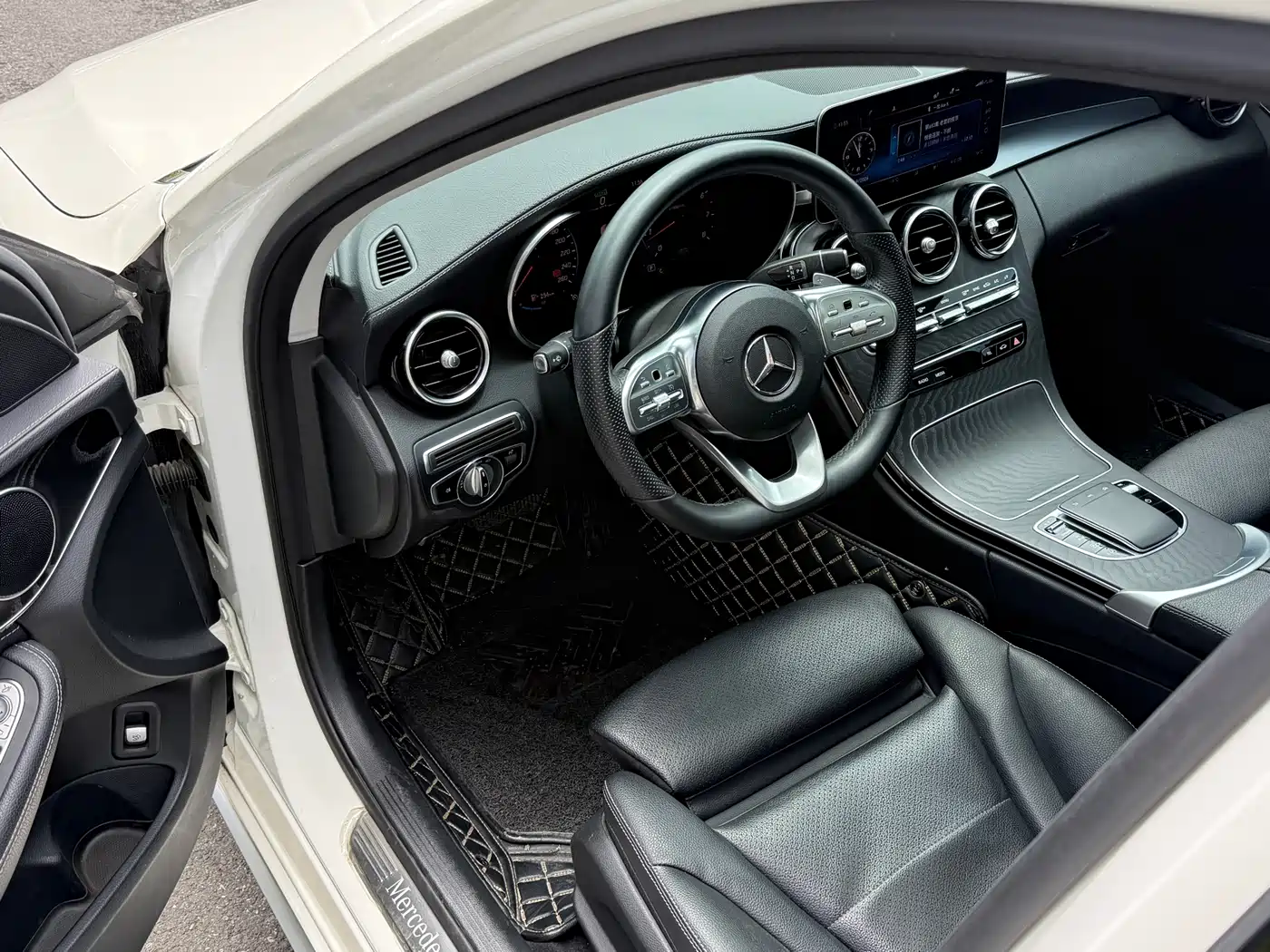 Mercedes-Benz C-Class 2020 C 260 L Sport фото 4