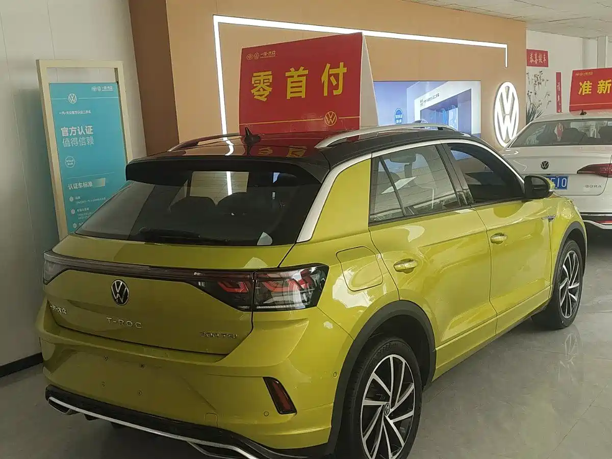 Volkswagen T-ROC 2023 300TSI DSG 2WD Starlight Edition фото 2