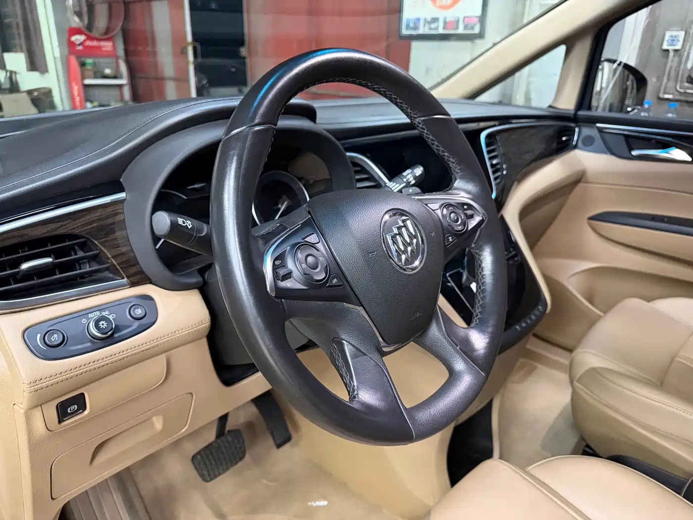 Buick GL8 2018 ES 28T Luxury Type China VI фото 9