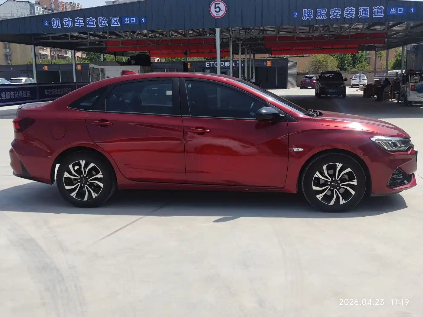 Chevrolet Monza 2019 RS 330T Auto Smooth Edition China VI фото 6