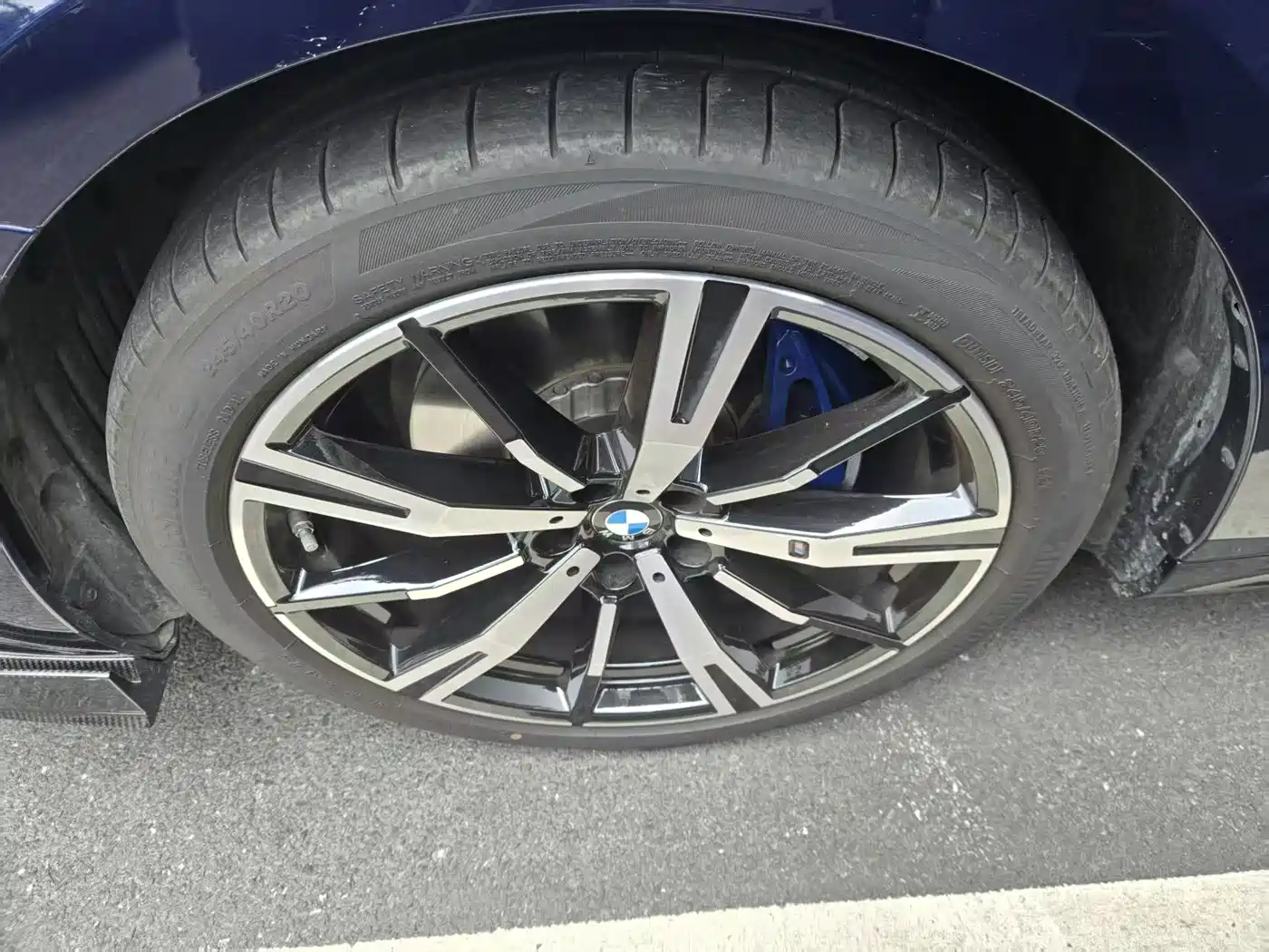 BMW 5 Series (Import) 2024 530i Premium Model M Sport Package фото 14