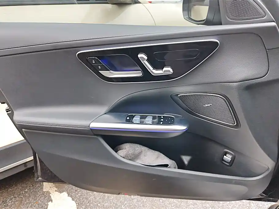 Mercedes-Benz C-Class 2022 C 260 L фото 7