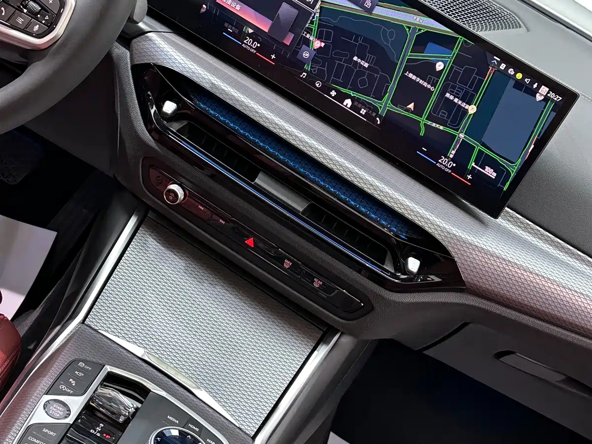 Photo 26 - BMW 4 Series