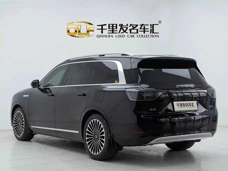 AITO Wenjie AITO M9 2024 Model Extended Range Ultra Edition 52kWh 5-Seater фото 8