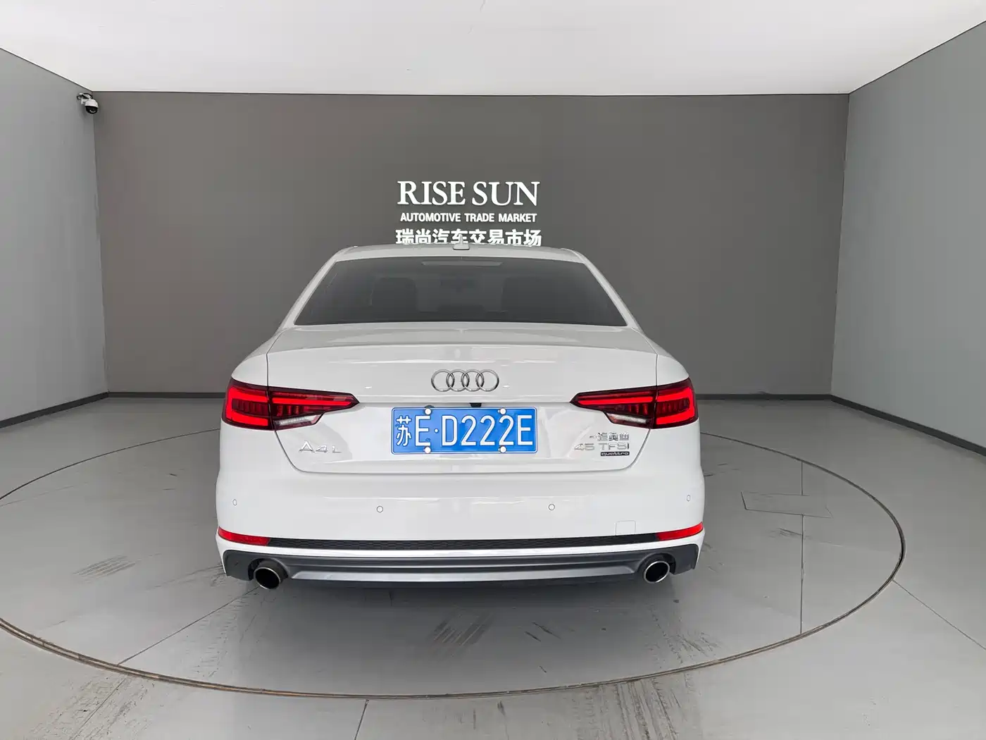 Audi A4L 2018 30th Anniversary 45 TFSI quattro Sport фото 8
