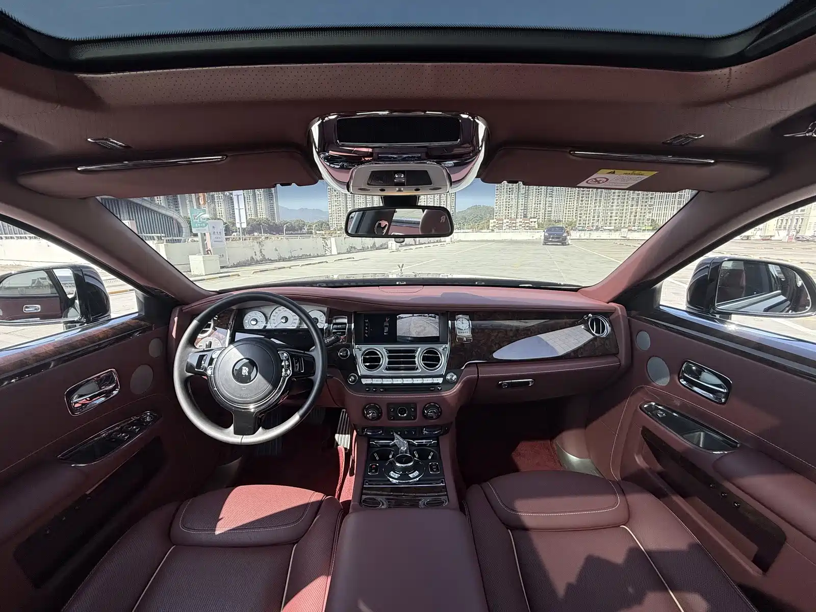 Фото 9 - Rolls-Royce Ghost