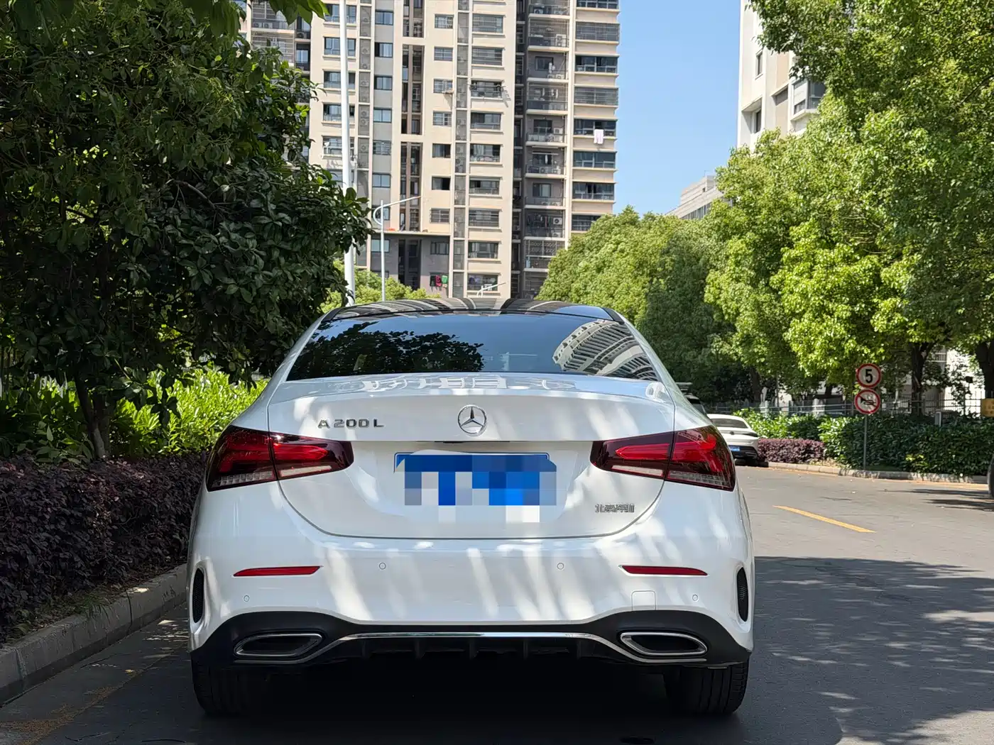 Mercedes-Benz A-Class 2021 A 200 L Sport Sedan Fashion Edition фото 11