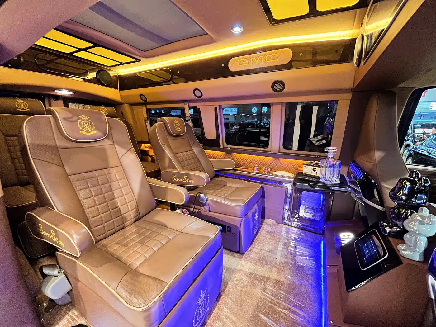 GMC Savana 2014 2015 5.3L G660S 4WD Elegance Edition