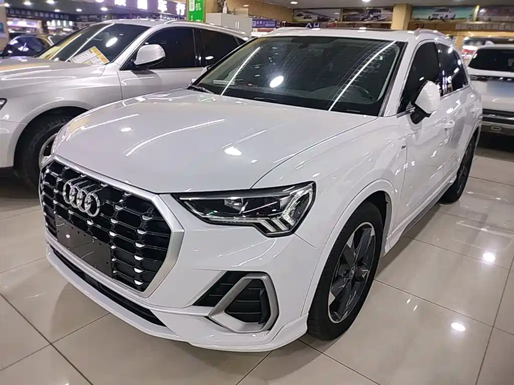 Audi Q3 2019 40 TFSI Fashion Dynamic