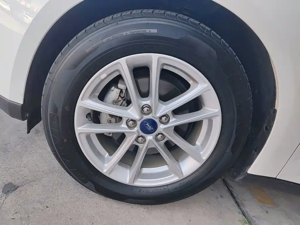 Ford Focus 2018 2018 Sedan Classic 1.6L Automatic Trend Smart Edition