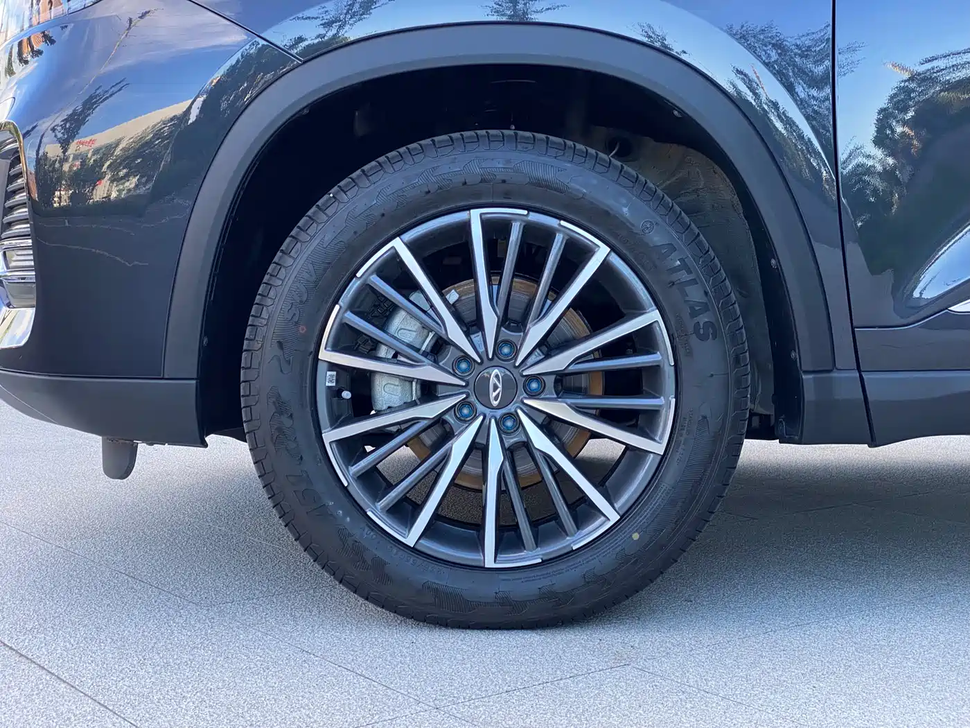 CHERY TIGGO 8