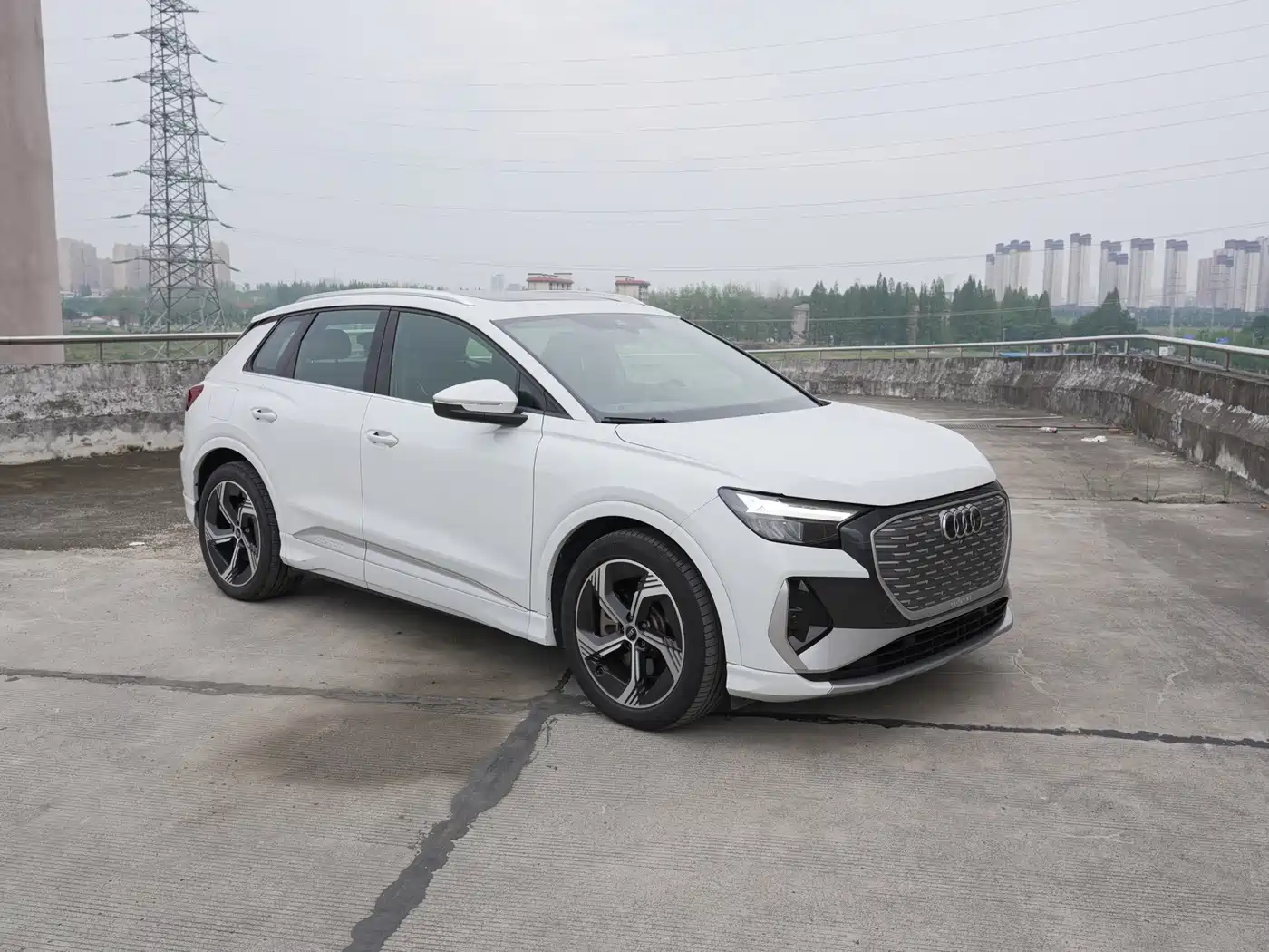 Audi Q4 e-tron 2023 2023 50 e-tron quattro Creation Edition