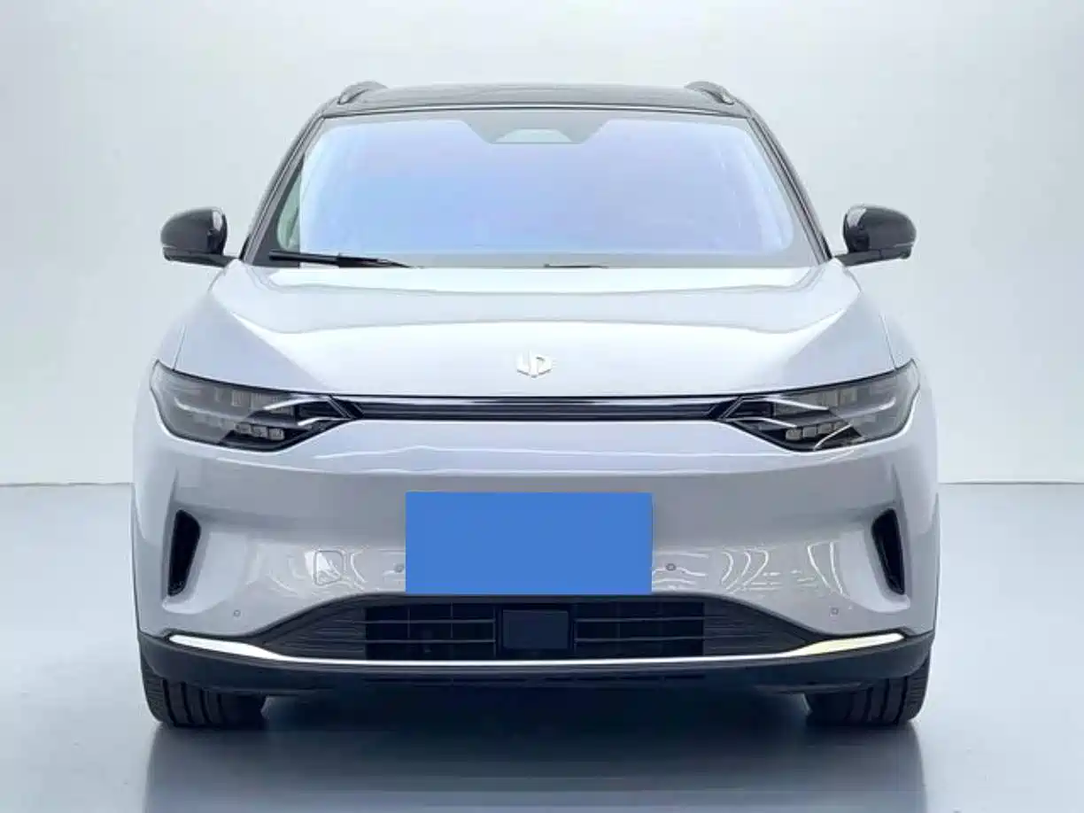 Фото 2 - Leapmotor C11