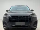Photo 2 - Audi Q7
