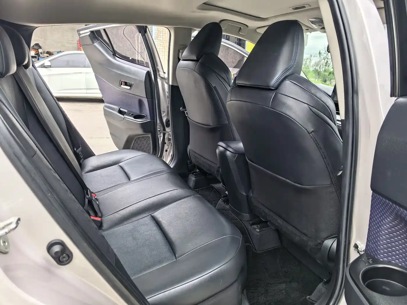 Toyota C-HR 2020 Model 2.0L Cool Cross Leading фото 10