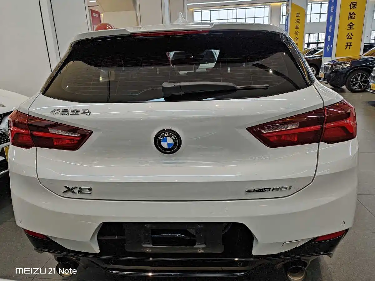 BMW X2 2021 Facelift sDrive25i Shadow Night Edition фото 5