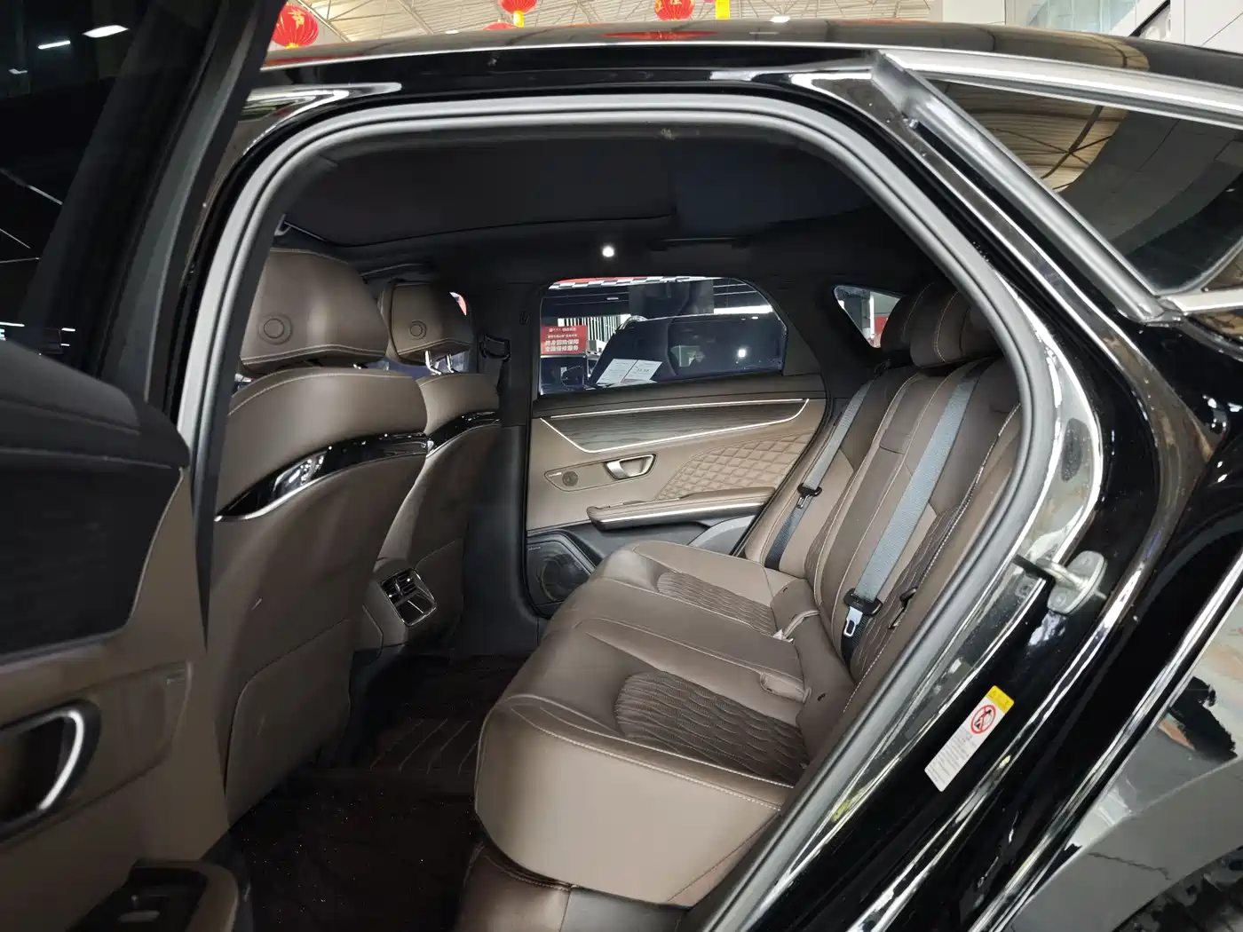 BYD Han 2022 DM-i 121KM Premium Edition фото 11
