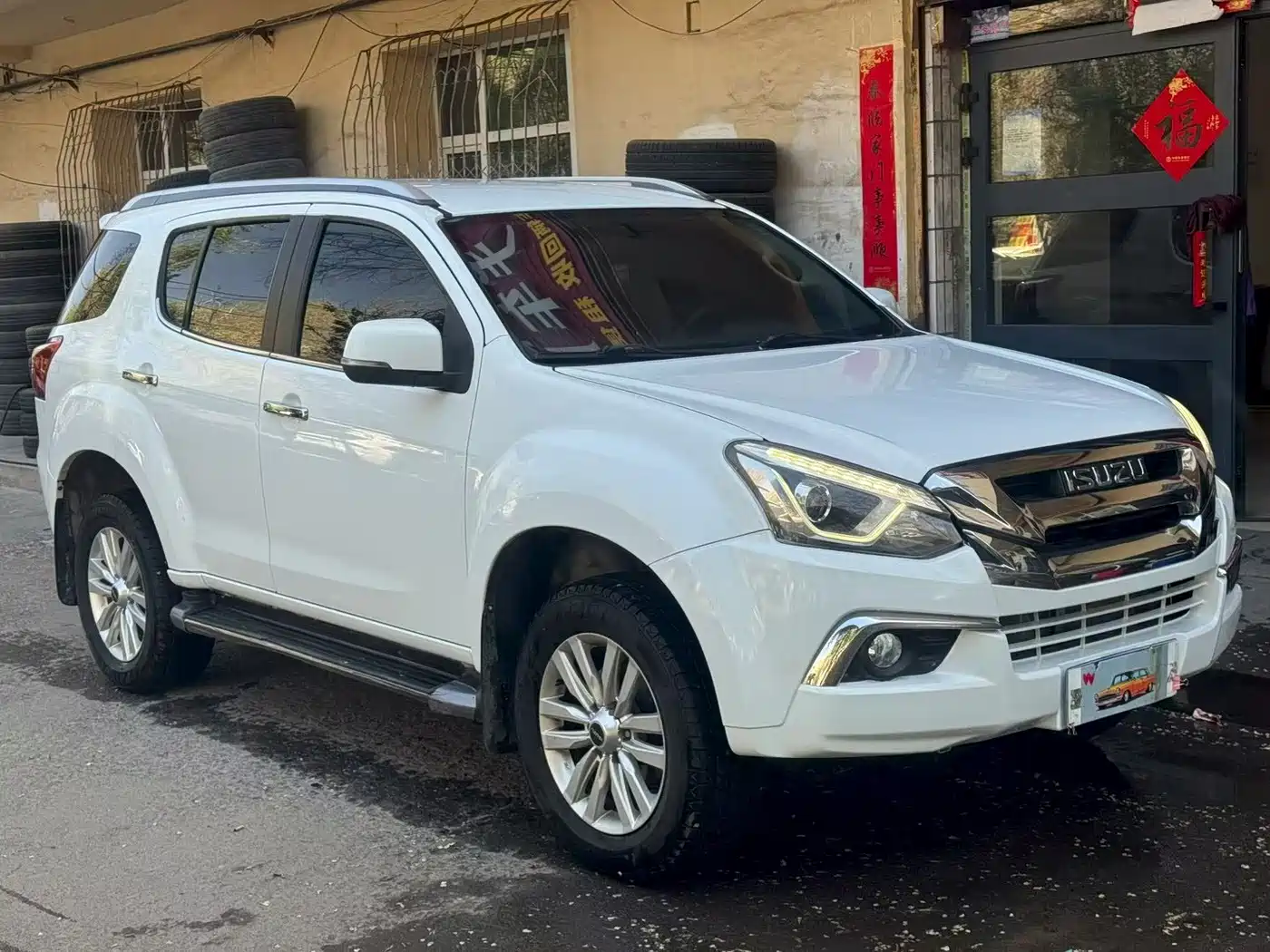 Isuzu mu-X Ranger 2022 2020 Model 1.9T Diesel Automatic 4WD Premium Edition 5-Seater China VI