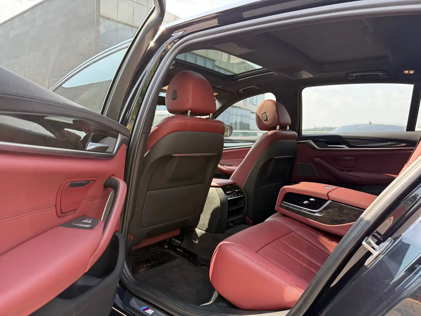 BMW 5 Series 2019 Facelift 530Li Leading M Sport Package фото 20