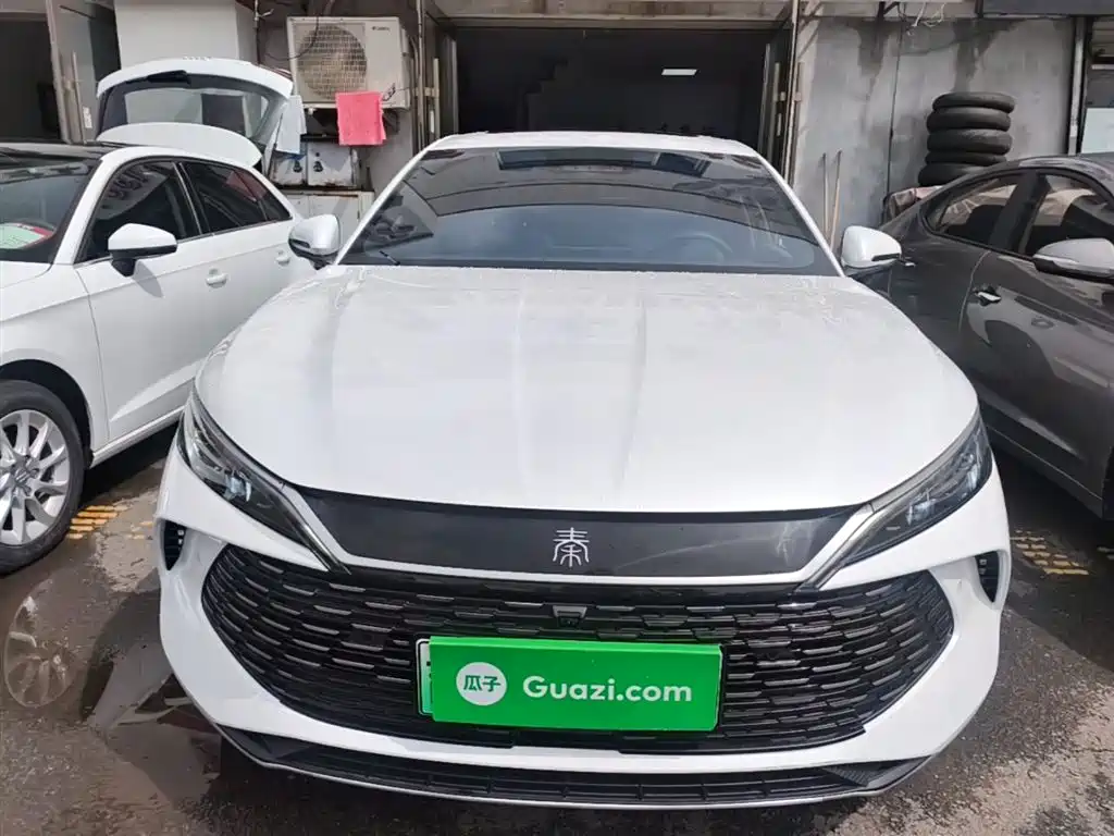 BYD Qin L 2025 DM-i Smart Drive Edition 120KM Leading фото 3