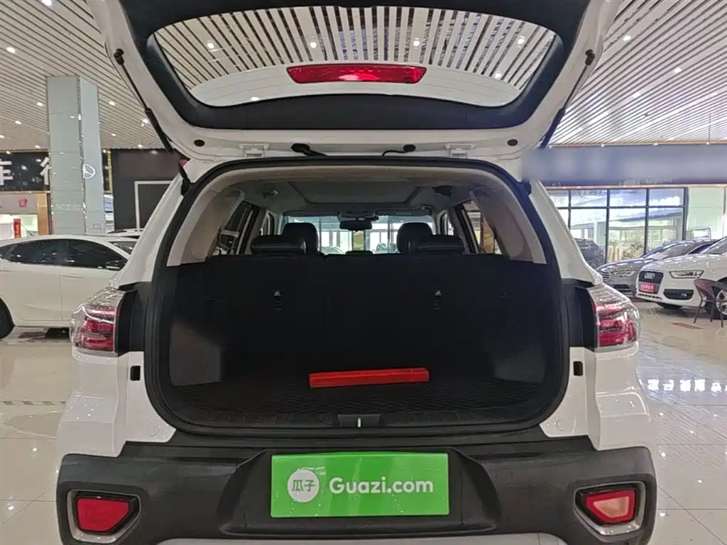 Kia Sportage 2019 2.0L Automatic Smart Luxury Edition фото 19