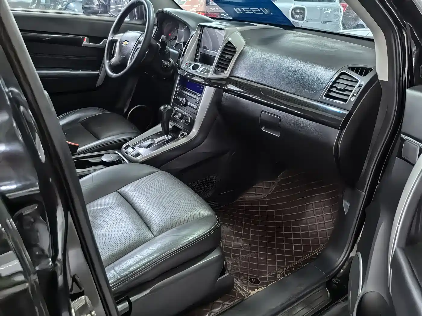 Chevrolet Captiva 2017 2.4L 4WD Flagship Edition 7-Seater фото 11