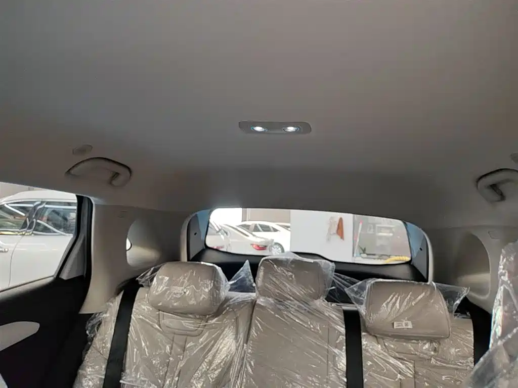 BYD Yuan UP 2025 Smart Drive Edition 401KM Vitality Version фото 18