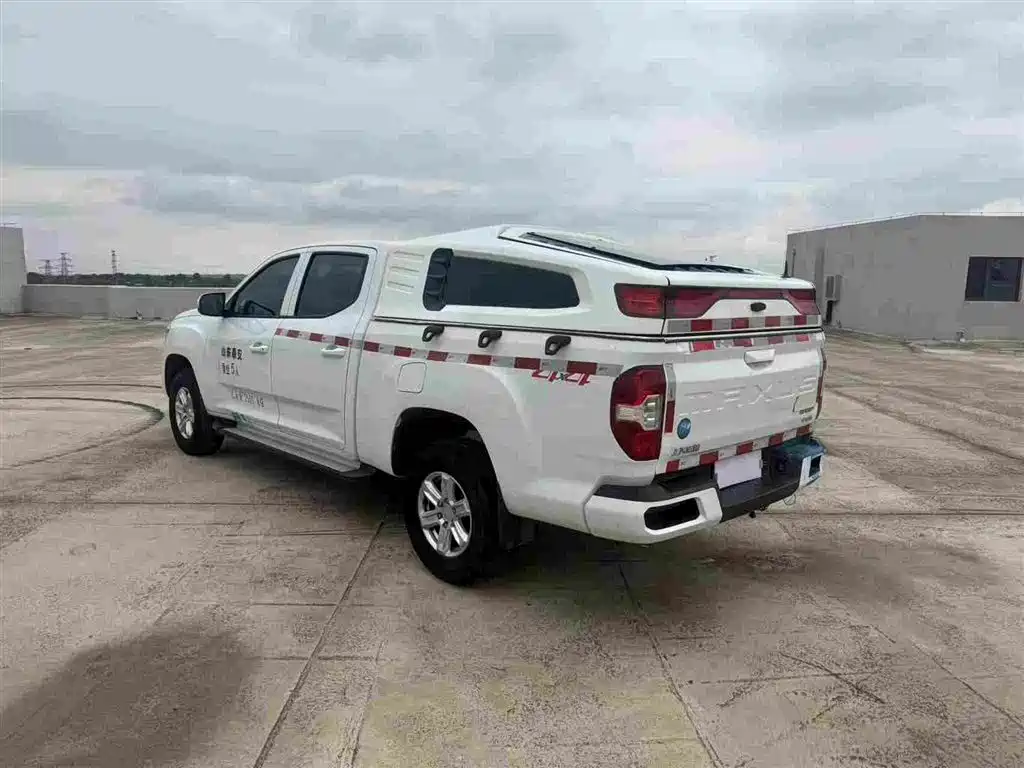 SAIC Maxus Maxus T70 2020 2.0T Gasoline Automatic 4WD Comfort Long Bed High Chassis фото 7