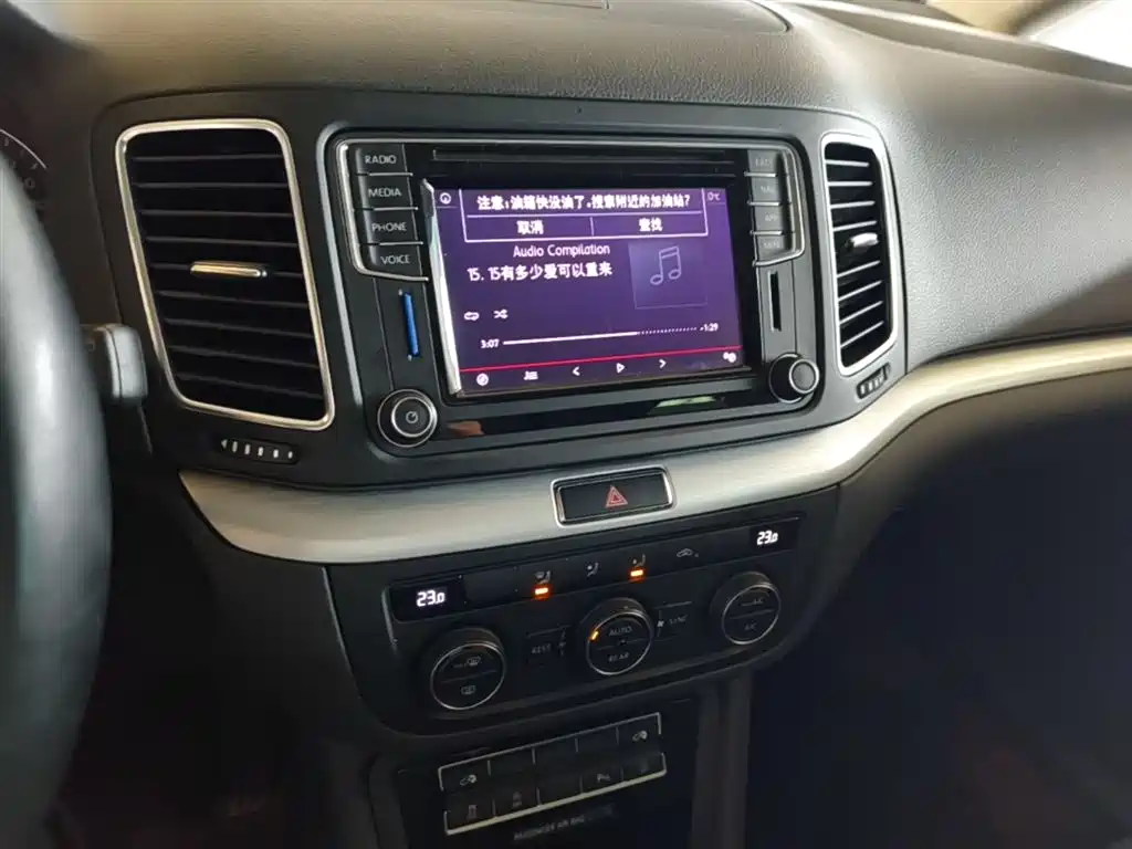 Volkswagen Sharan 2018 380TSI Comfort 7-Seater фото 13