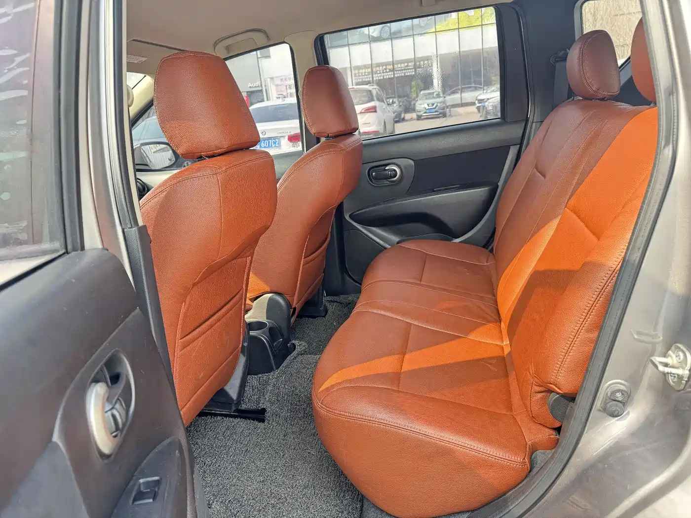 Nissan Livina 2015 2015 1.6XE CVT Comfort Edition