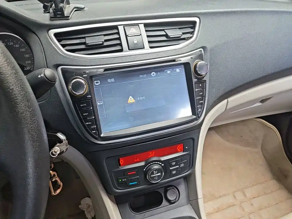 Dongfeng Aeolus L60 2016 2015 1.6L Manual New Dynamic Type