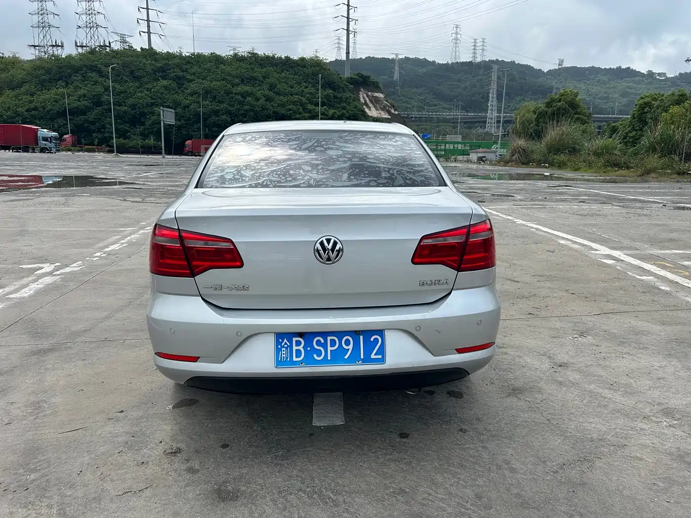 Volkswagen Bora 2014 1.6L Automatic Comfort Edition фото 7