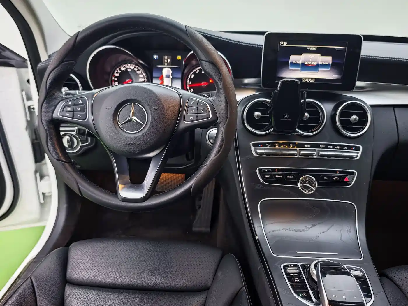 Mercedes-Benz C-Class 2018 C 180 L Fashion Sport Edition фото 10