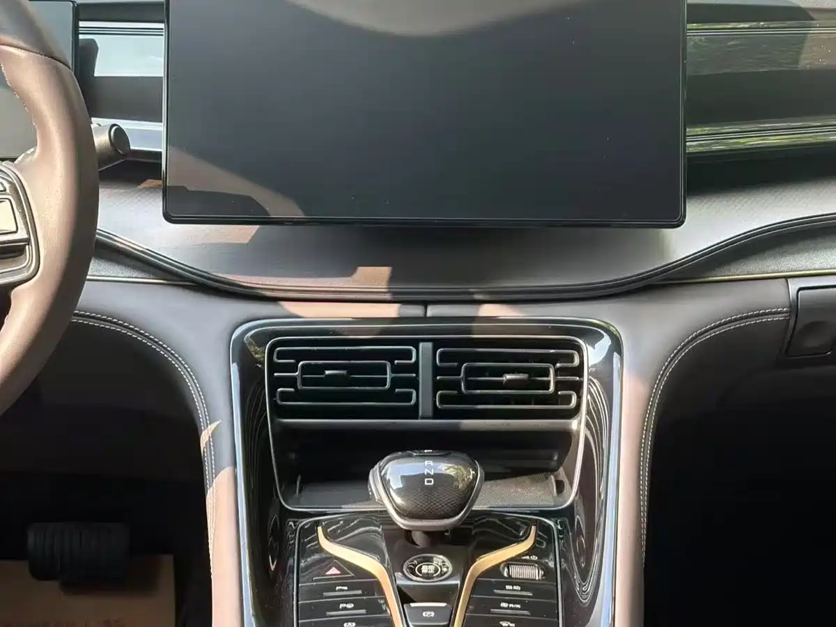 BYD Frigate 07 2023 2023 DM-p 175KM AWD Flagship Edition