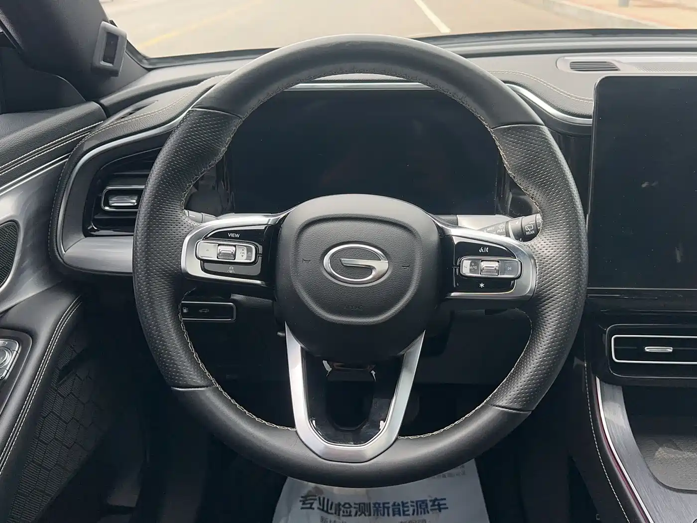 GAC Trumpchi Trumpchi GS8 2022 Pilot Series 2.0TGDI 2WD Luxury Smart Connect Edition (7-Seater) фото 16
